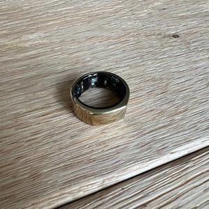 Oura Ring Generation 3 Heritage Gold size 7